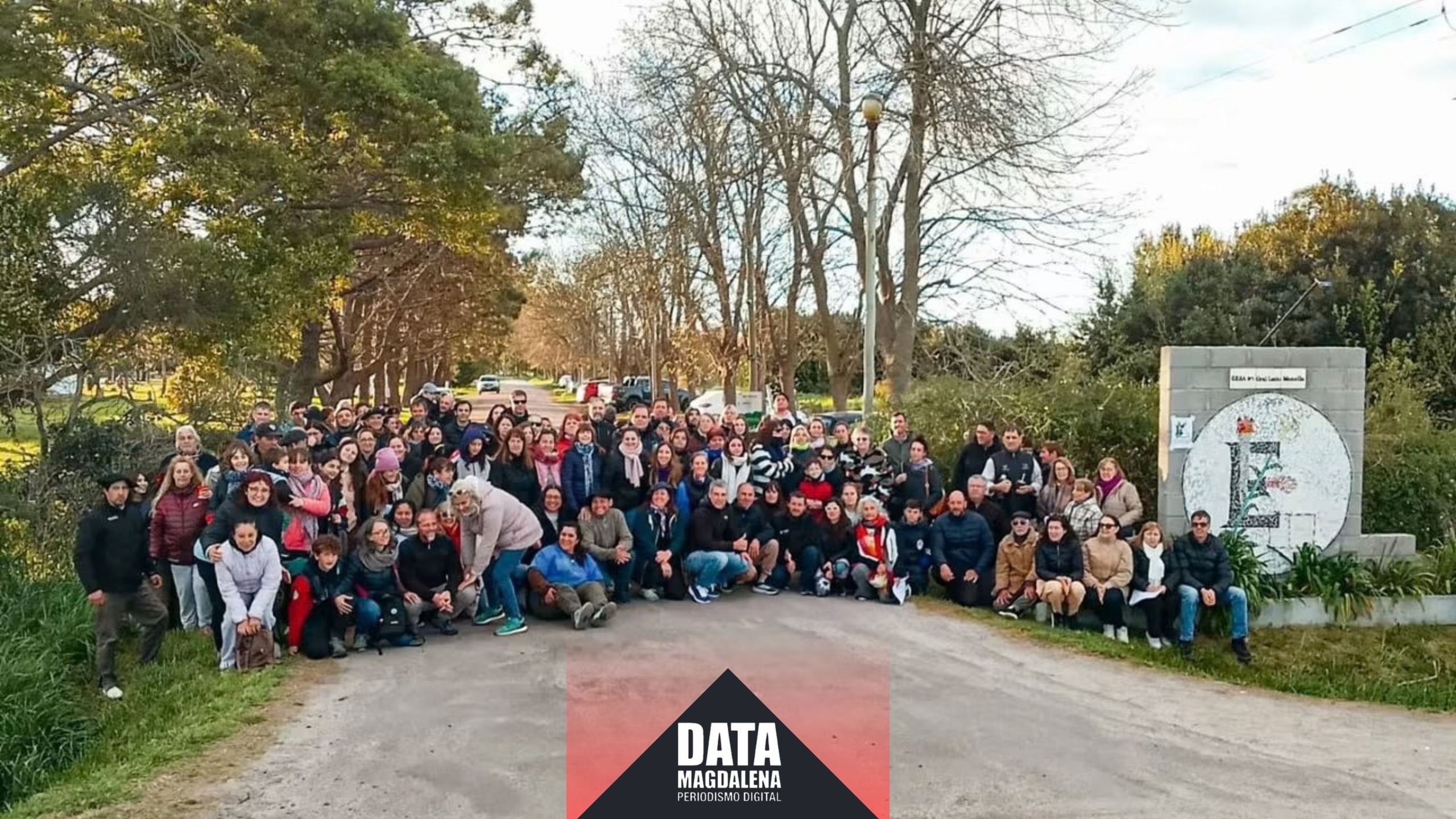 "Seguridad, respeto y convivencia": así fue el abrazo solidario en la Agraria de Bavio